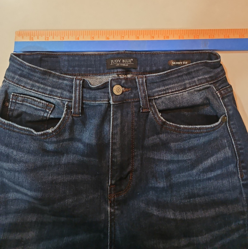 JUDY BLUE Skinny Fit Womens 7/28 Dark Blue Raw Hem Jeans